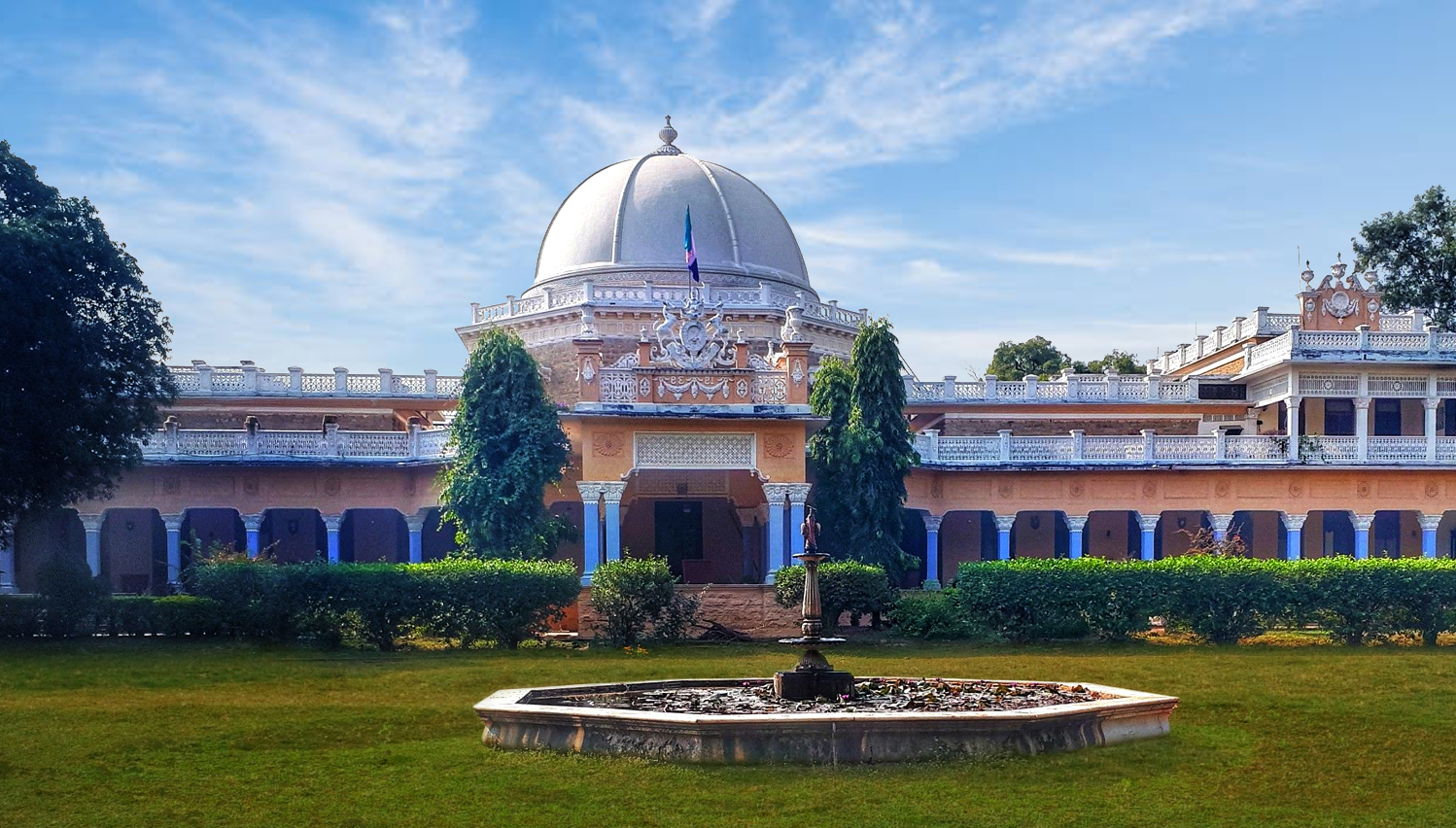 Kanha Kawardha Palace